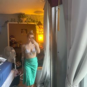 Silk green slitted long skirt